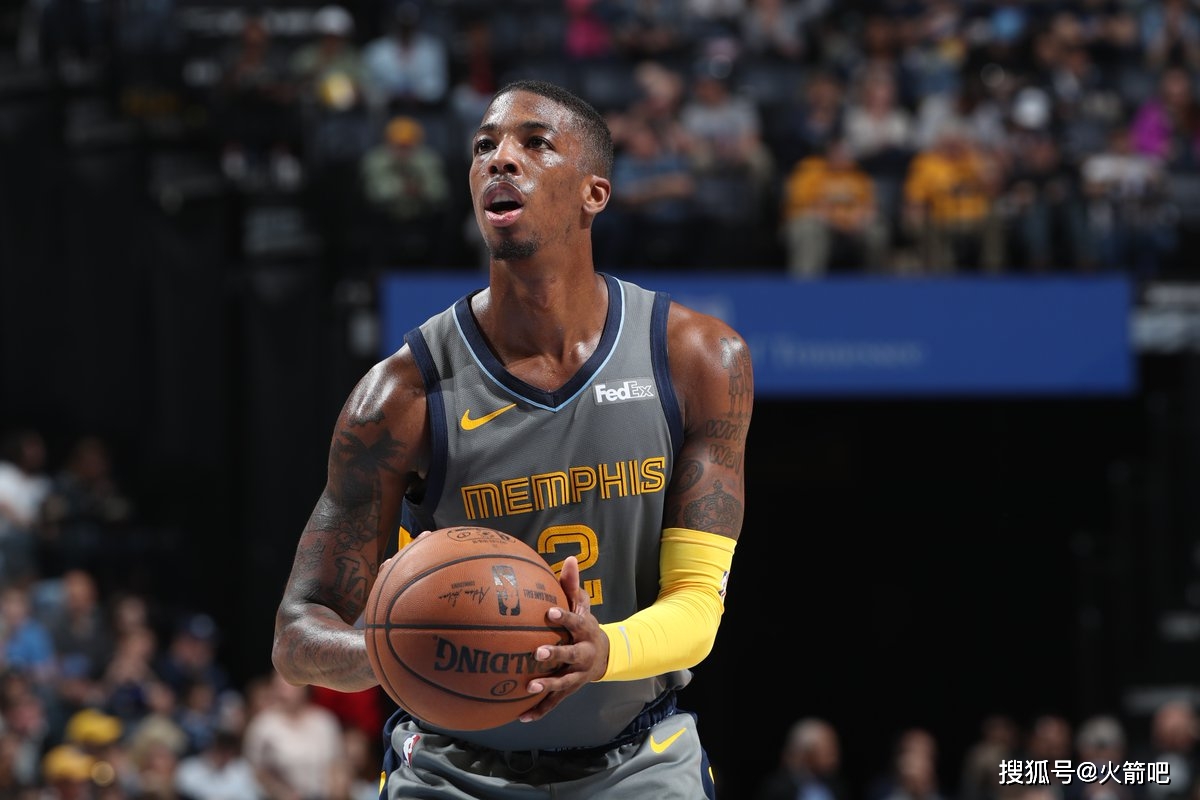 广州队完胜热火，西亚卡姆刷新纪录