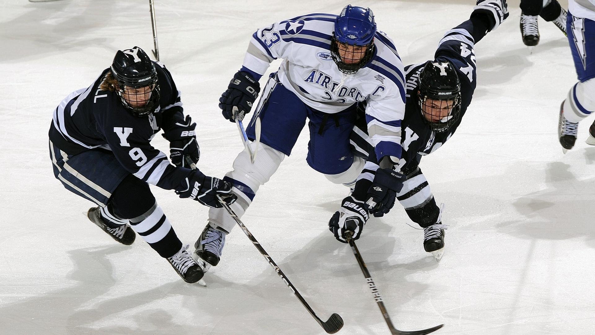 双重大捷，ATP总决赛横扫澳网？西西帕斯用纪录改写年终战场