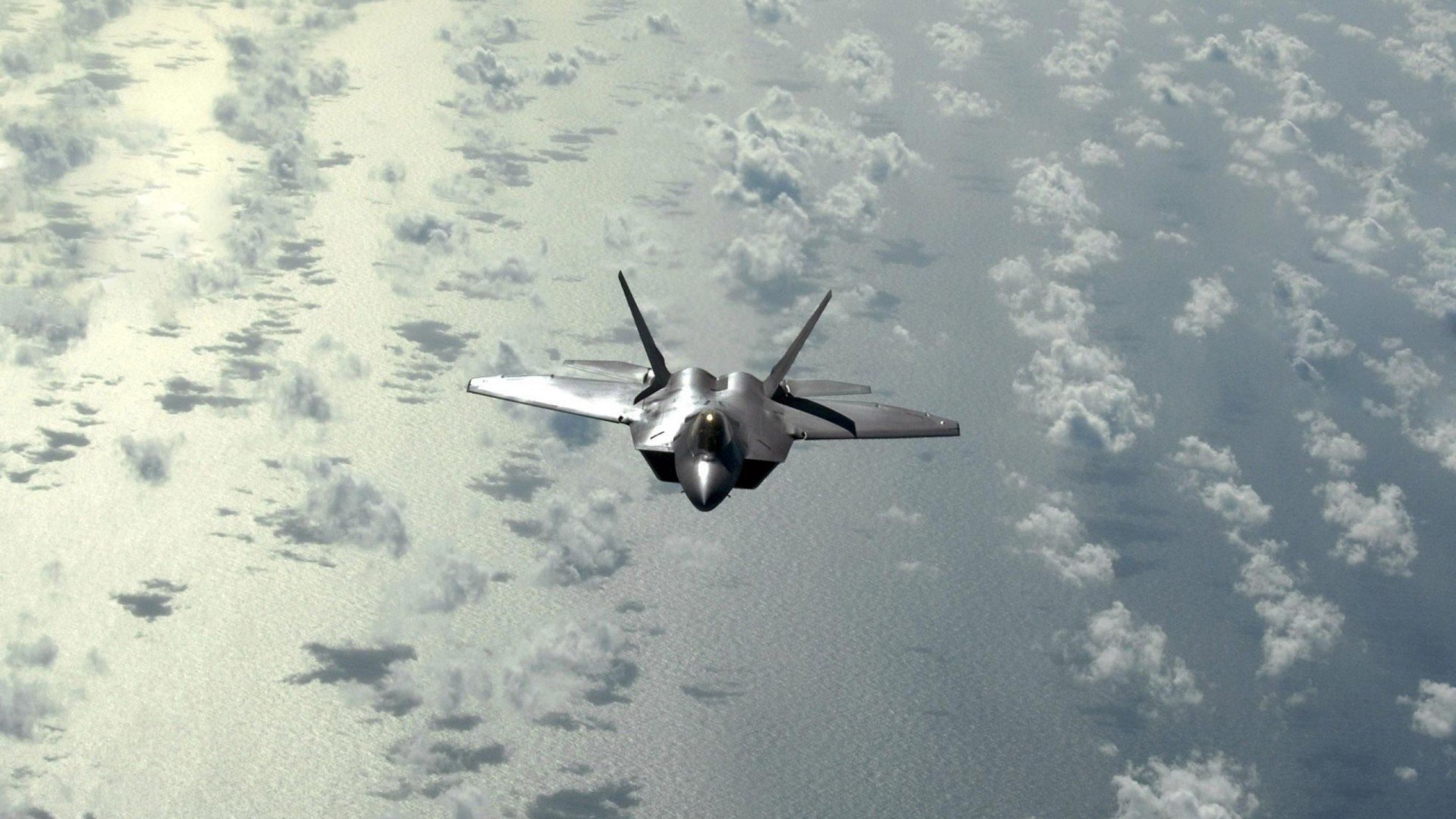 引爆欧陆的东方铁闸，富安健洋闪耀，拉齐奥压哨奏响冰与火之歌